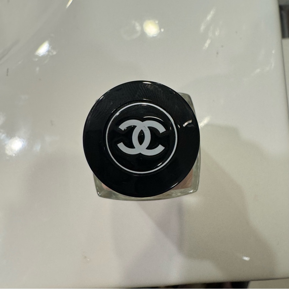 CHANEL FLUIDE ENLUMINEUR Iridescent Illuminating Fluid Halo - Picture 10 of 10